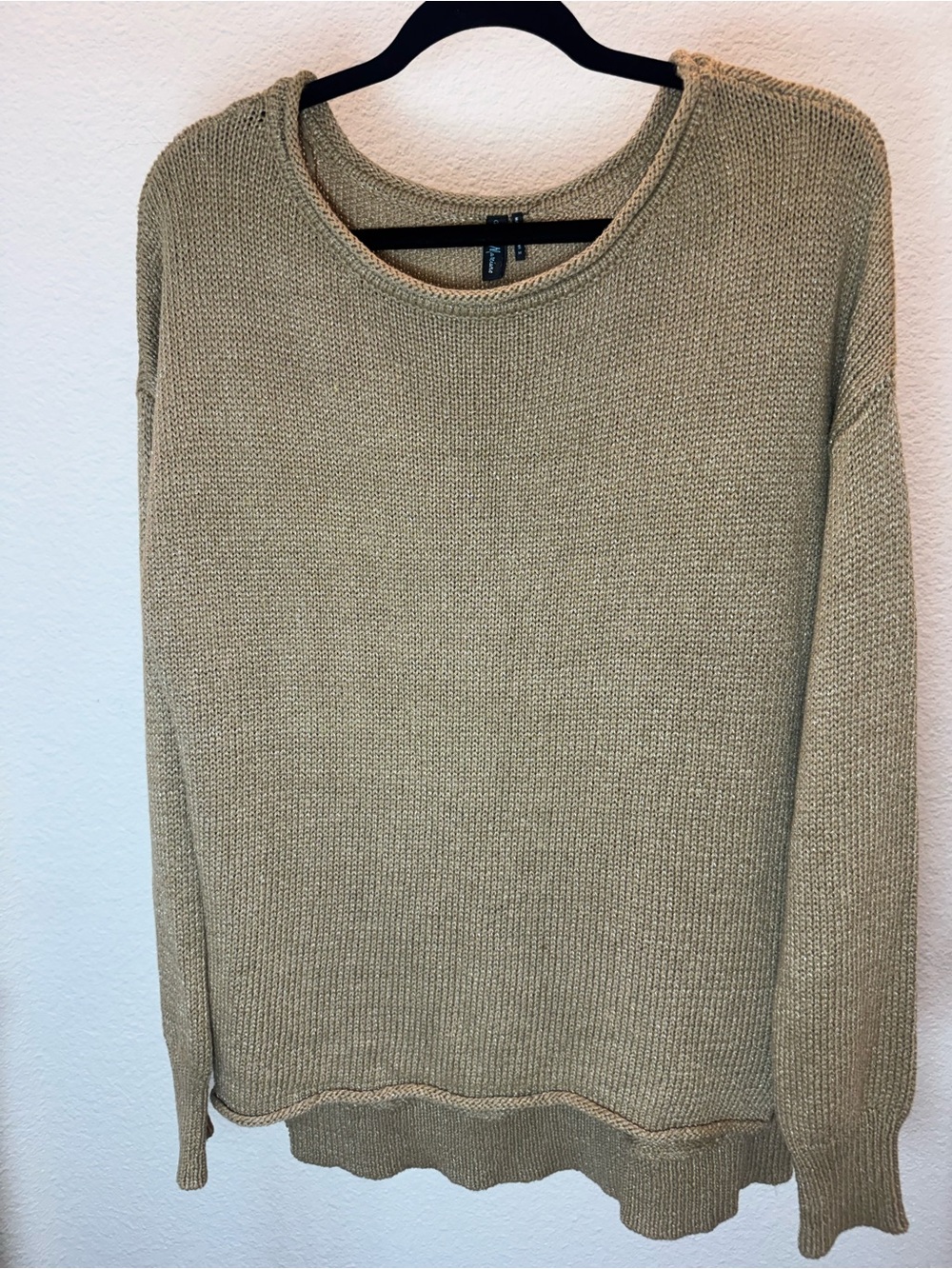 Guess by Marciano Gold Metallic Knit Sweater Women’s Medium Lightweight Long Sle